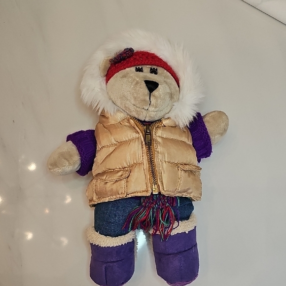 Starbucks Bearista Girl Winter 2006 - Picture 1 of 9